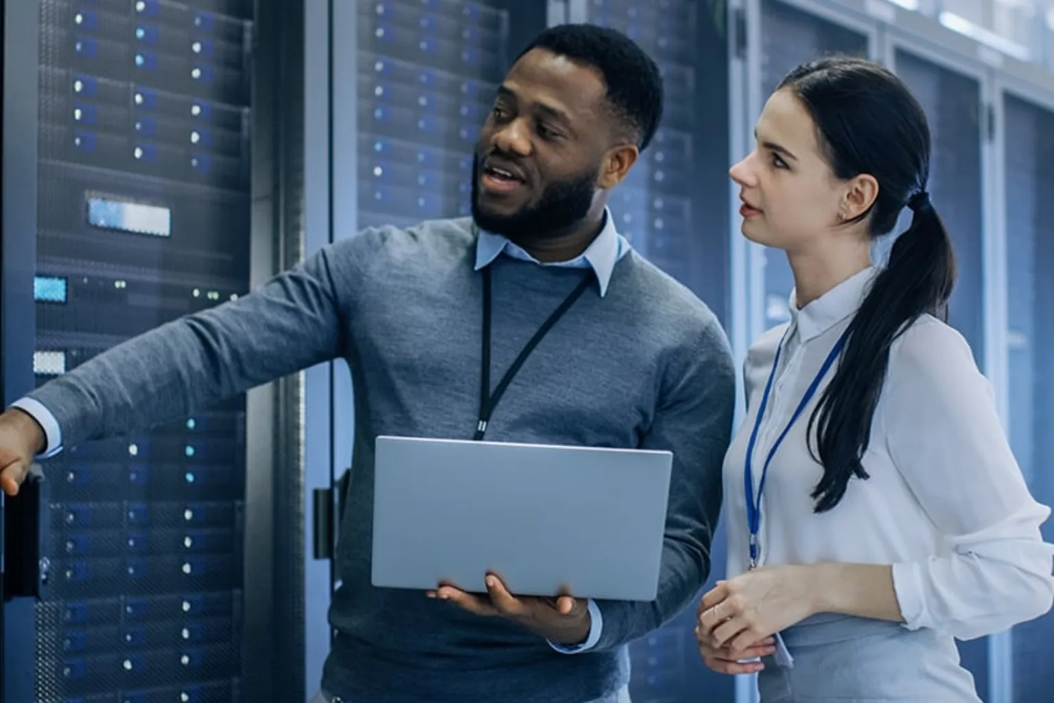 Co-managed IT: an internal IT manager working alongside a NerdsToGo technician